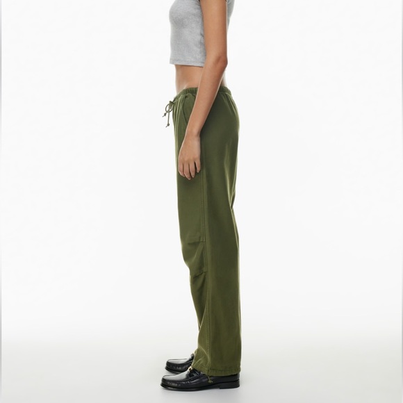 Aritzia cache cargo pant - Picture 4 of 8